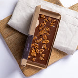 Walnuss 52% Bio & Vegane Edelbitter-Schokolade