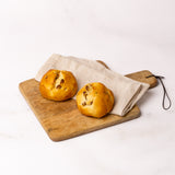 2 Rosinen-Quark-Brötchen - glutenfreie süße Backwaren