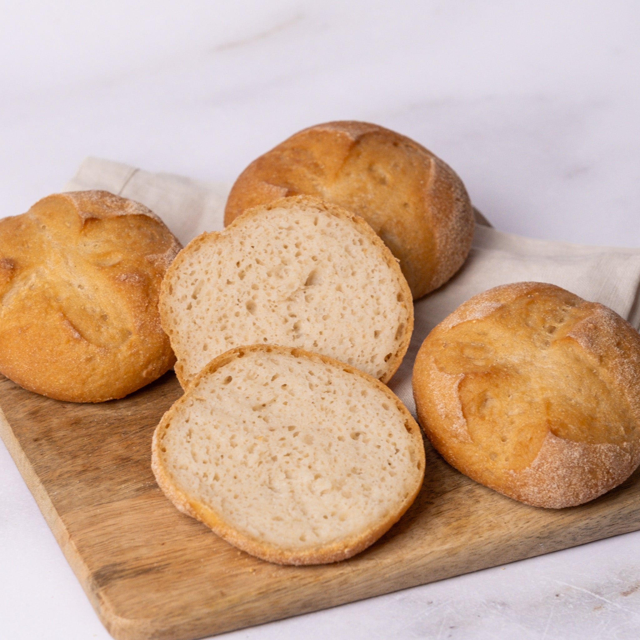 bio-blondies-glutenfreies-veganes-kleingebaeck-broetchen-isabella-glutenfreie-patisserie